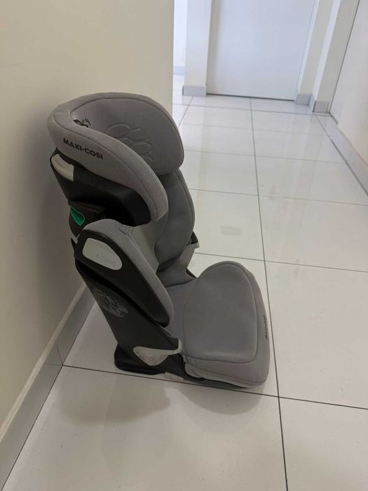 Столче за кола Maxi Cosi Kore Pro i-size Authentic grey