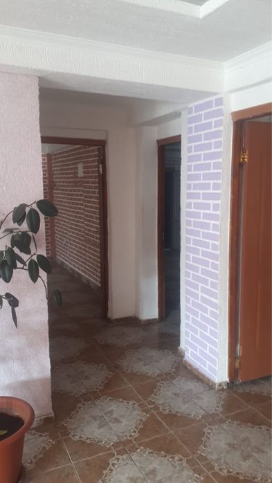 Двери межкомнатные б у