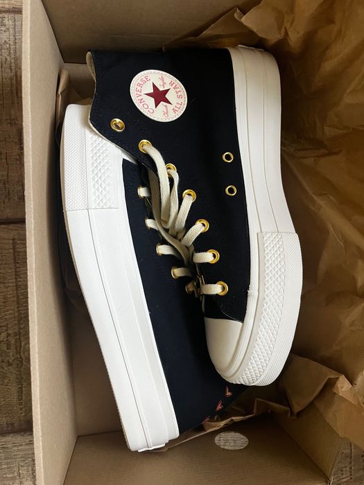 Sneakers dama,noi cu eticheta