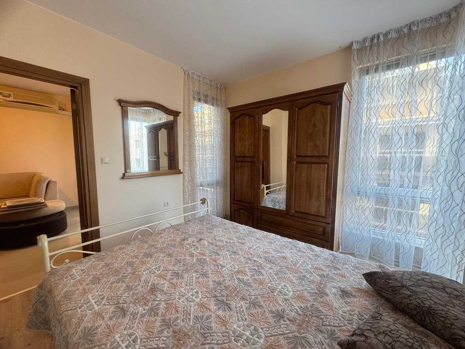 Продава се Тристаен апартамент в Поморие - 82 кв.м за 1586 €/кв.м - Снимка #11