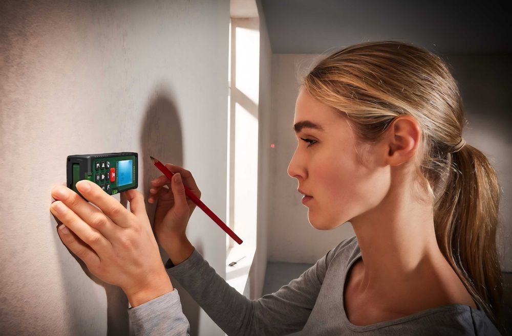 Telemetru  laser/ dispozitiv masurare distante/ suprafete  PARKSIDE