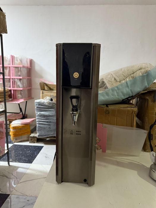 POS system,телевизор для рекламы,аппарат для тапиоки и т.д