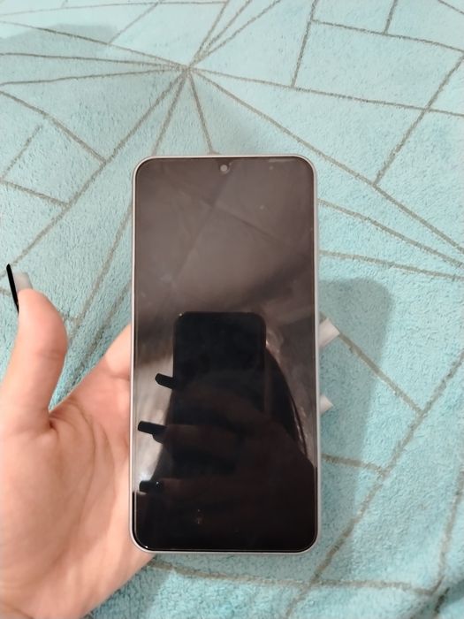 продам samsung galaxy A17