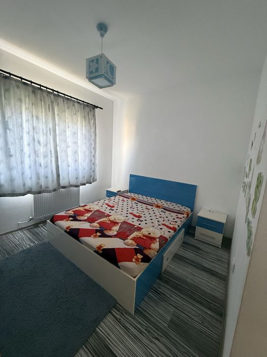 Vand apartament zona Ostroveni