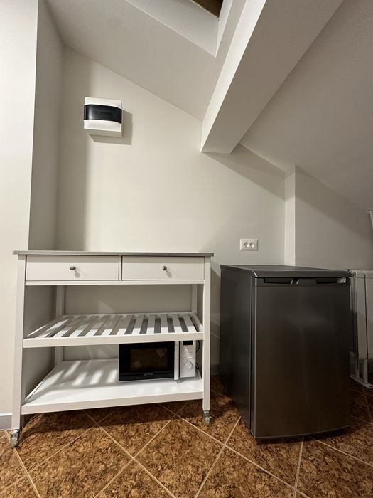 Дава се под наем Ателие в София, Оборище - 25 кв.м за 357 € - Снимка #4