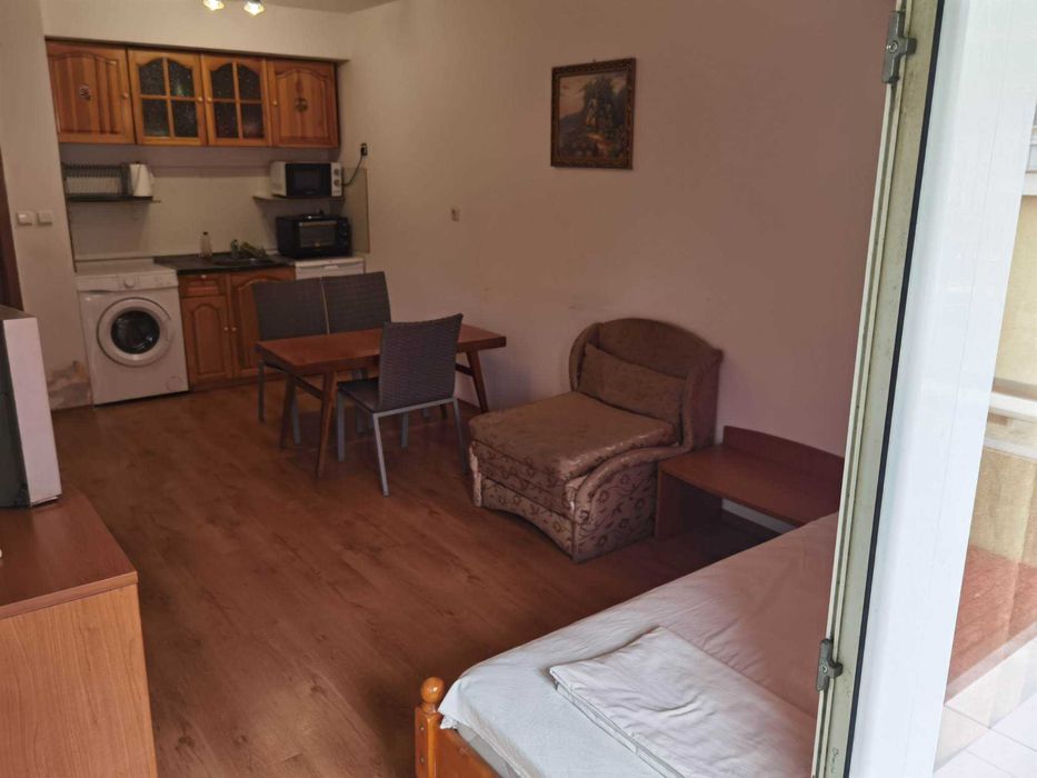 Дава се под наем Двустаен апартамент в Бургас, Сарафово - 60 кв.м за 408 € - Снимка #2