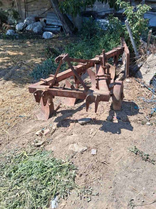 Плуг и Карловска фреза