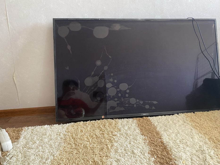 Телевизор модель LG