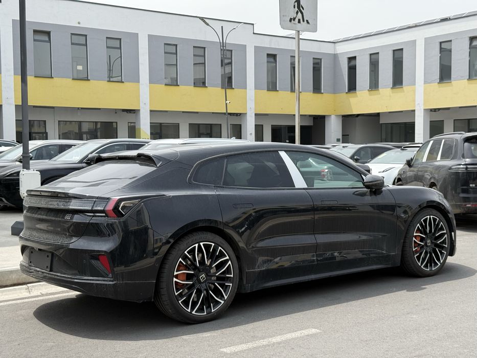 Zeekr 001 You Paket 2025 Full chegirma narxlarda