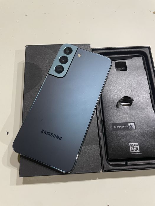 Samsung galaxy s22 8/256 обмен/продажа