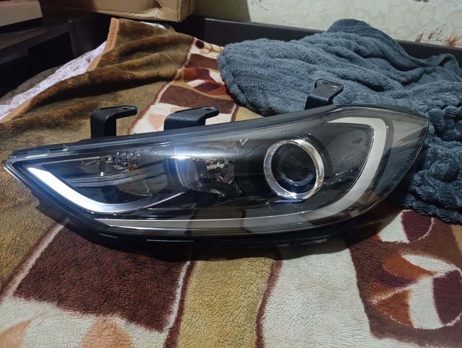 Фара хундай Элантра 6