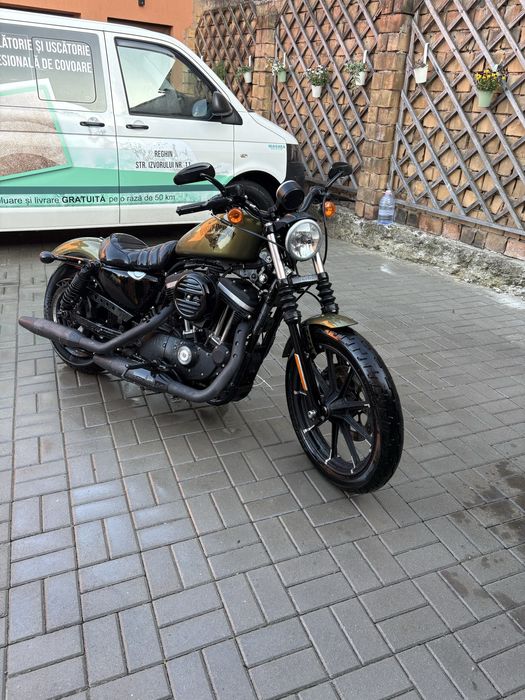 Harley Davidson sportster 883
