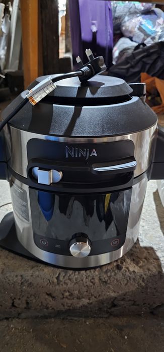 Ninja Foodi max 15 in 1 smartlid multi - cooker