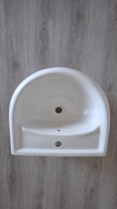 De vânzare chiuvetă