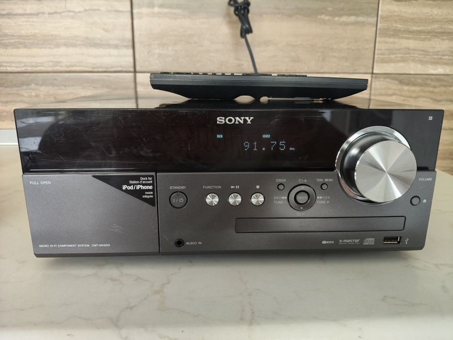 Sony HCD MX 500 I, CD, dock ipod, radio FM, USB, auxiliar in