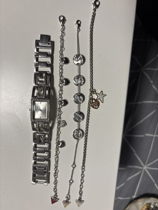 Оригинални часовници + гривни