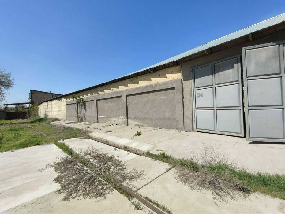 Продаётся 2,5 га завод.