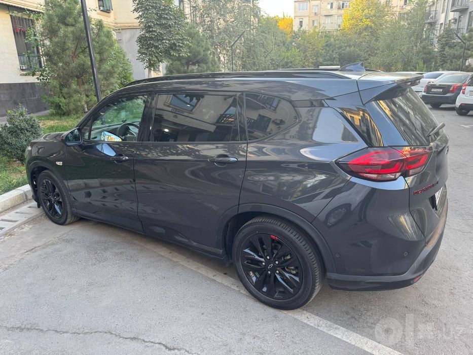 Chevrolet Orlando 2 Redline 

Йили: 2022
Салондан чиққан: 2023 йил