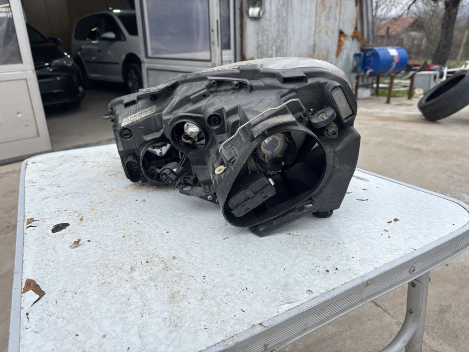 Десен фар за VW Golf VI 2008