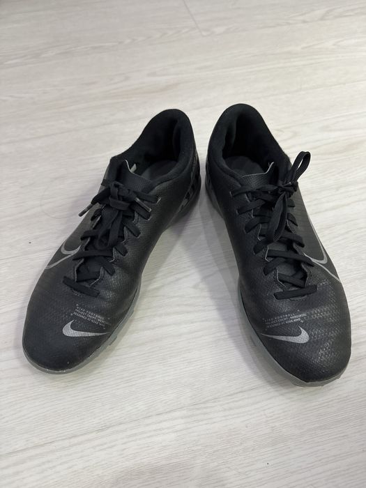 Обувь и одежда для подростка