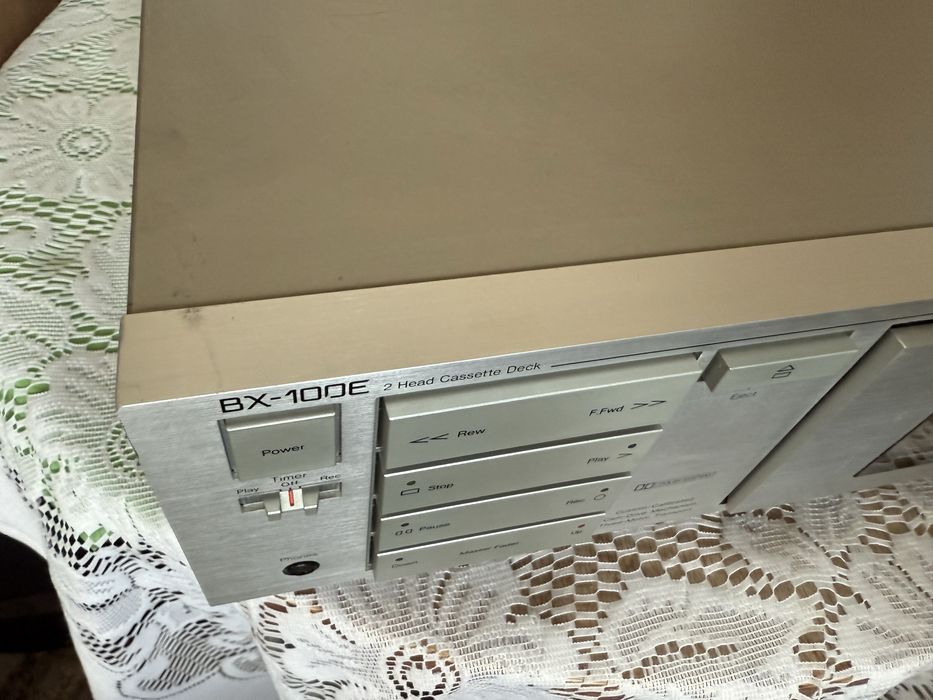 Nakamichi BX-100e Качествен дек