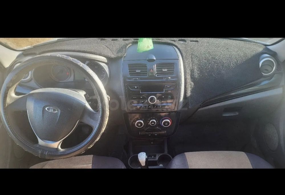 Лада Калина 2 Хэчбек сатылады