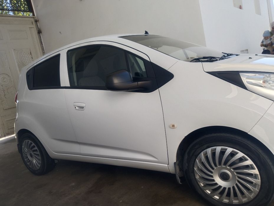Chevrolet spark 2015 yaxshi