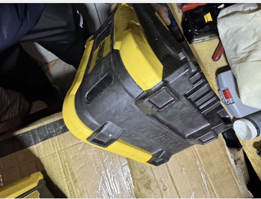 Baterii dewalt powershift
