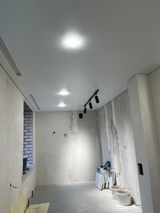 Натяжные потолки