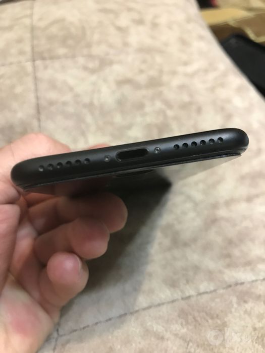 iPhone 7/32 GB Radnoy, ochilmagan