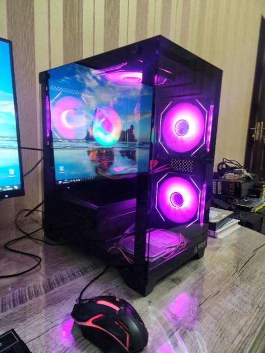 Core i5-10400F Rx 580 8GB