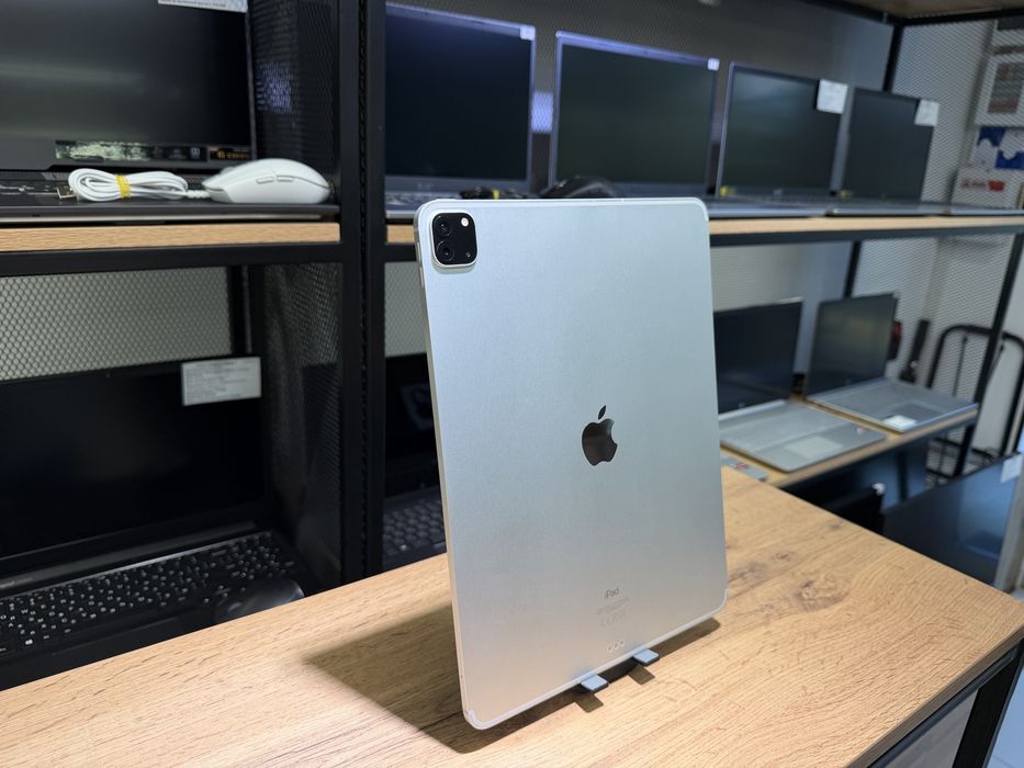 iPad Pro 12.9" 4 Generation, 256 GB, Wi-Fi+Cellular, АКБ90%, 2185/А10