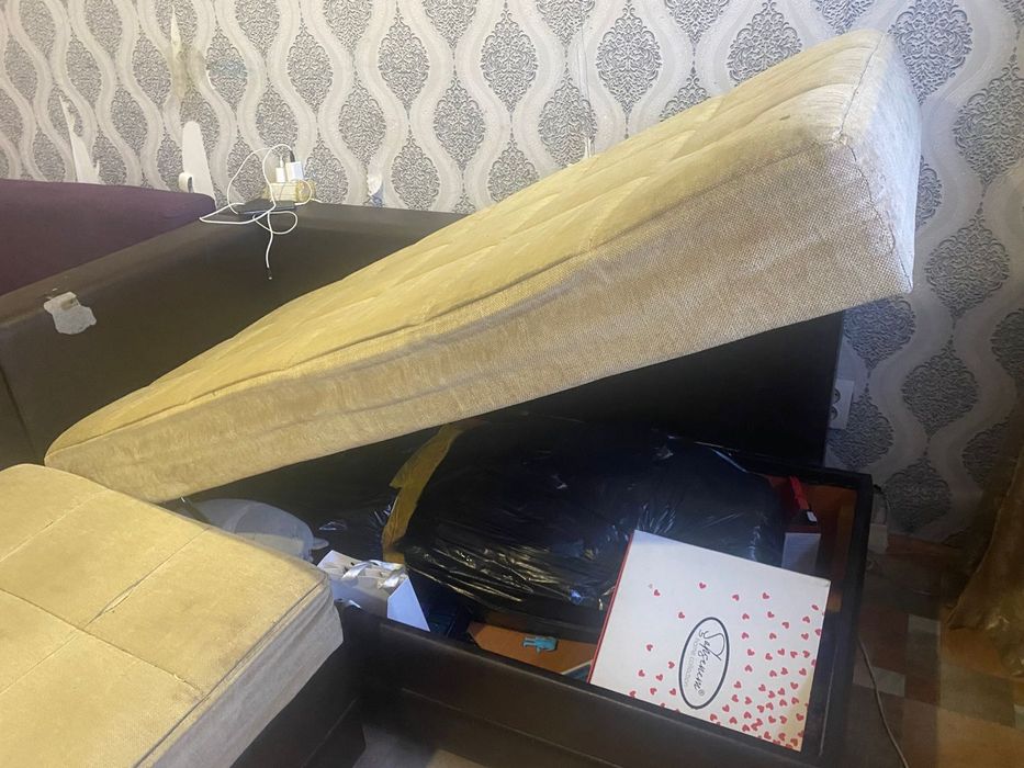 Продам диван за 40000