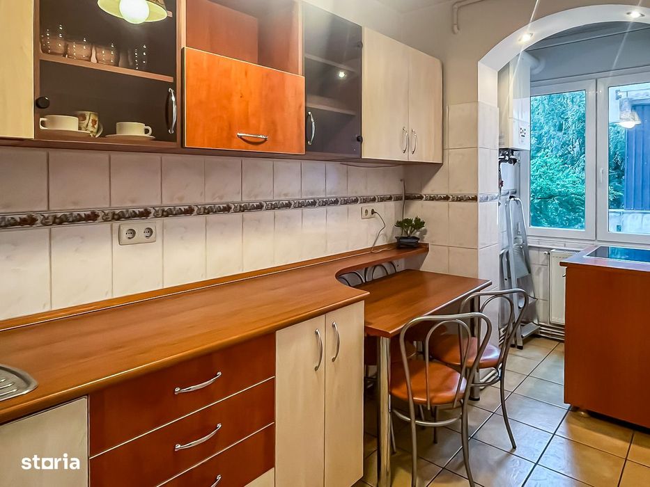 Apartament 3 camere, etaj 2, cartierul Strand 1 -aproape de parc