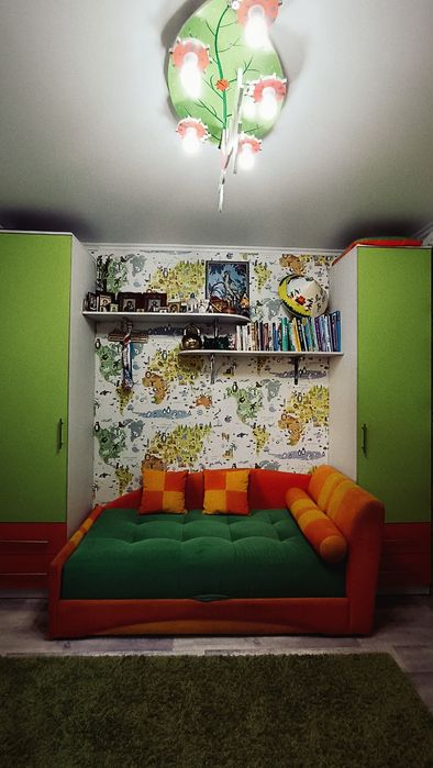 Потолочная люстра для детской комнаты