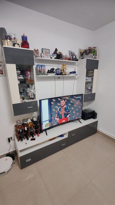 Mobilă Living folosita .Dar in stare foarte bună !