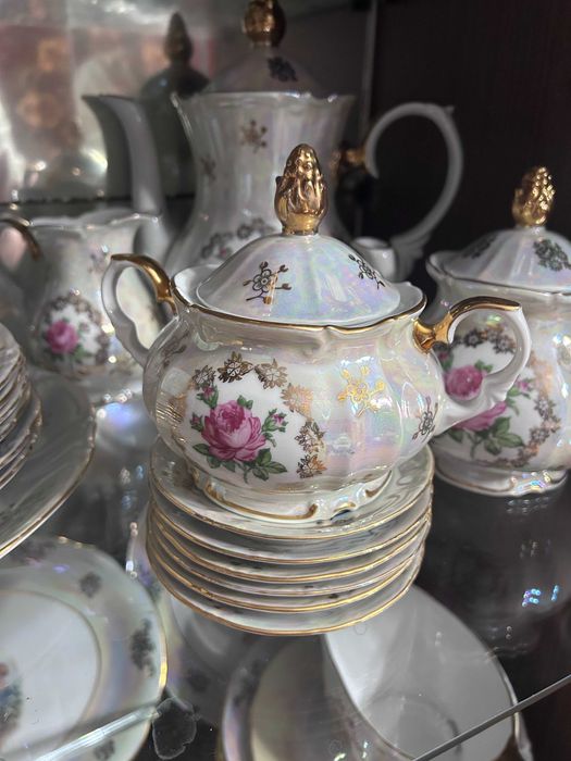 Продам сервиз чайный "Роза"