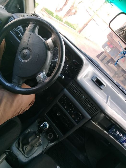 1999 yili chiqqan holati yaxshi moahina tayyor ishi yo‘q