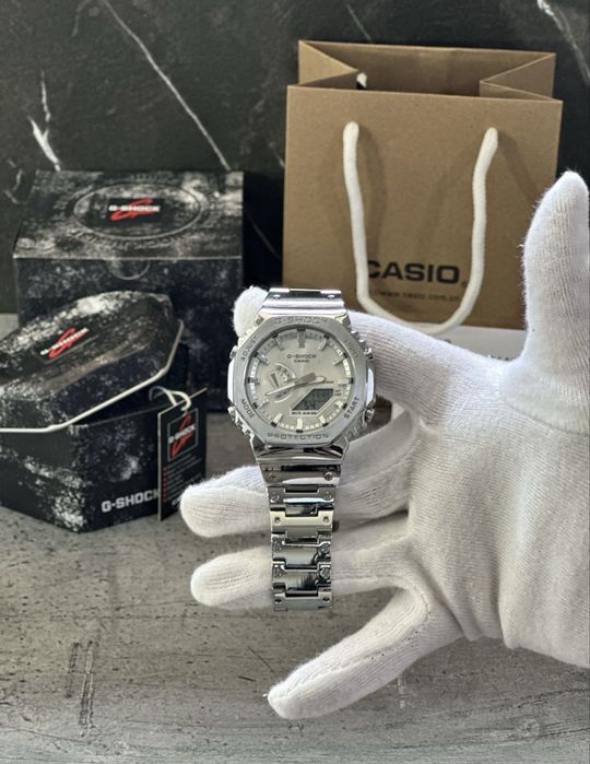 Casio G-Shock GM-2110D-7AER