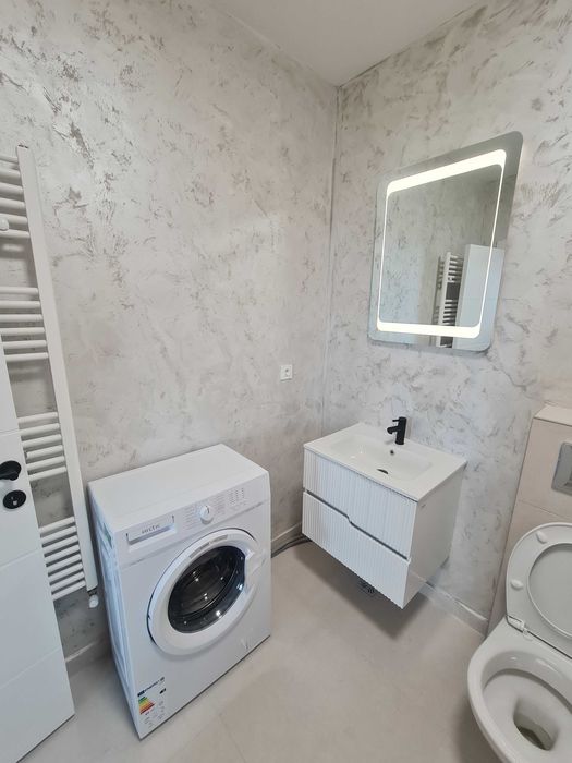 Inchiriere  apartament zona Vivo