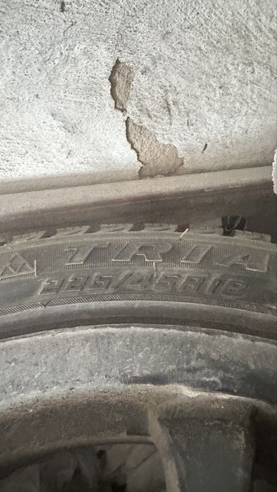 Продам шины с дисками бмв