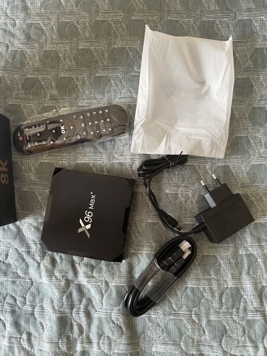 ТВ Приставка на Android X96 Max
