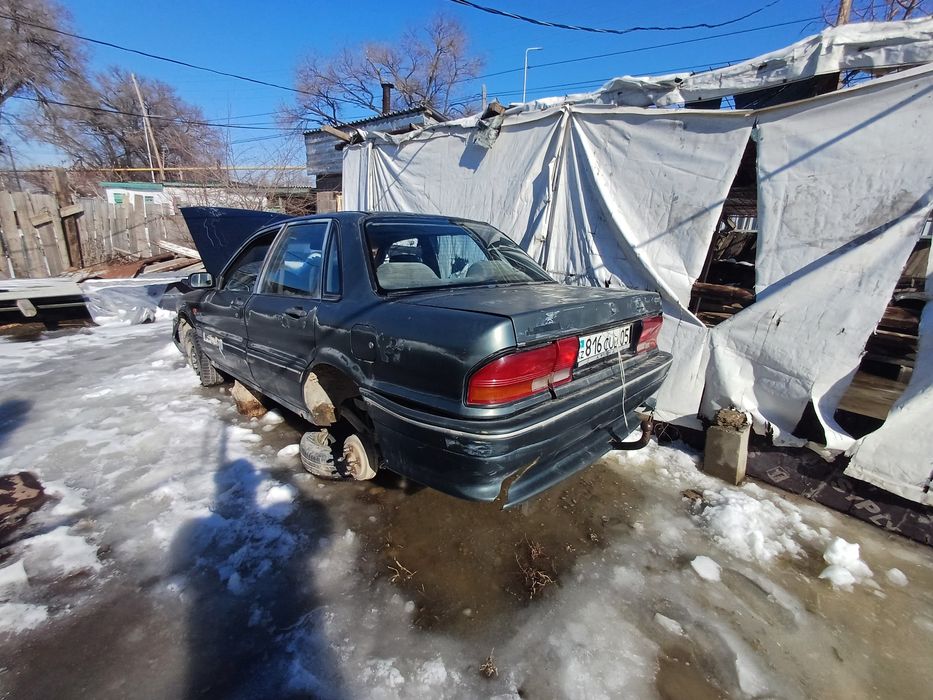 Митсубиси галант на разбор