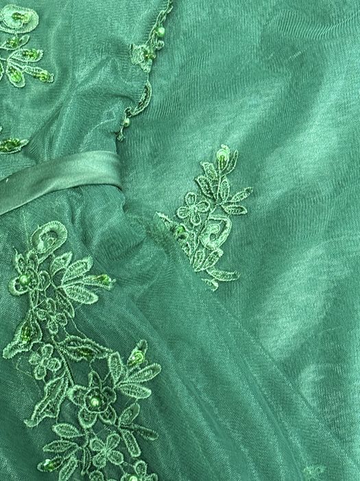Vând rochie eleganta de seara