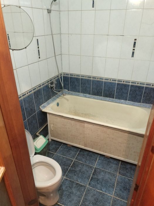 1 ком. Возле ДК центр