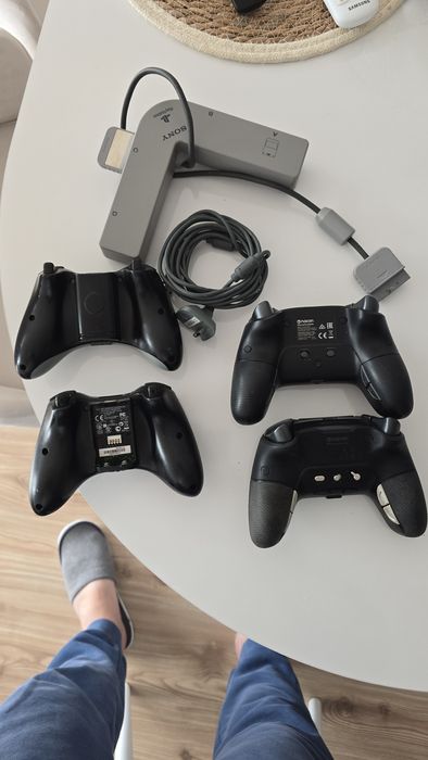 Lot diverse se vand impreuna sau separat