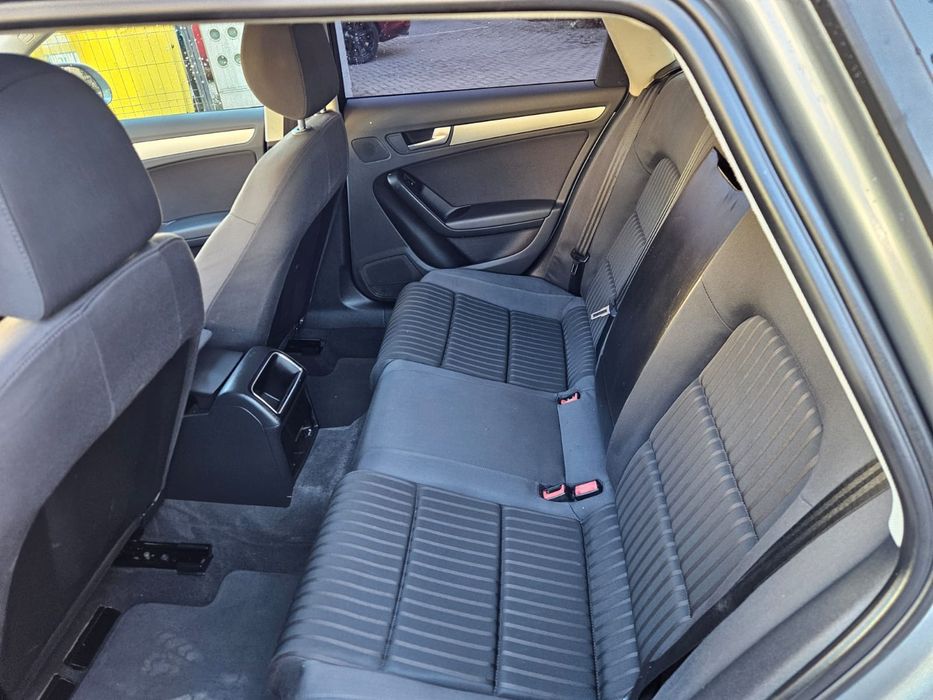 Audi A4 B8 an 2008 motor 2.0 tdi 140 cp cutie viteze manuala