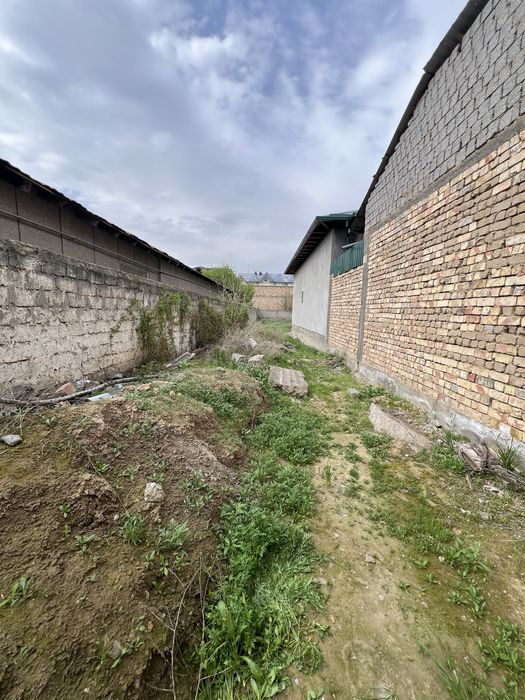 Sergeli olchazor mahalla metro 5chi 4 chi bekat 6.4 sotok