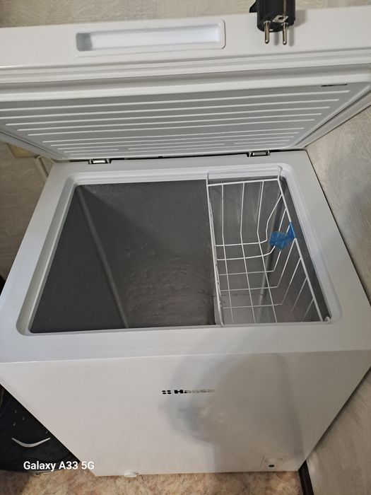 Продам морозильник
