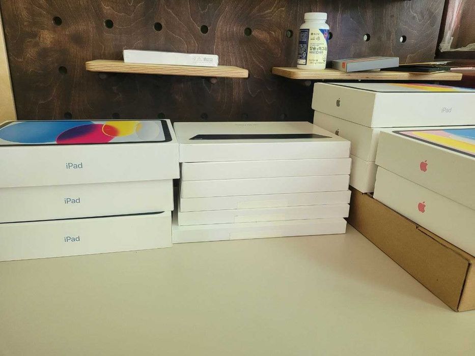 IPad A 16 128GB WIFI, Samsung Tab